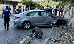 Üsküdar'da otomobilin çarptığı kadın ağır yaralandı