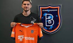 Berat Özdemir resmen Başakşehir'de