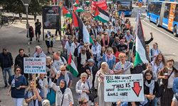 Stockholm'de Filistin'e destek yürüyüşü düzenlendi