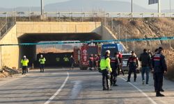 Denizli'de devrilen işçi servisindeki 4 kişi öldü, 19 kişi yaralandı