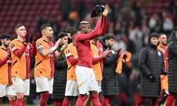 Galatasaray'da ayrılık: 3 futbolcu için resmi bildirim yapıldı