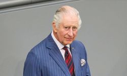 İngiltere Kralı Charles, hastaneye kaldırıldı
