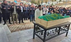 Cenazede acı olay: Tabutun başında hayatını kaybetti!