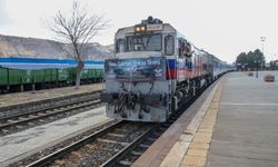 Van-Tahran tren seferleri 5 yıl sonra yeniden başladı