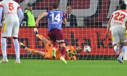 Göztepe'yi yenen Trabzonspor finalde Galatasaray'ın rakibi oldu
