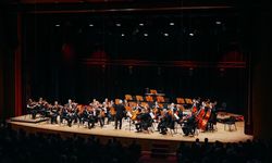 Grammy Ödüllü sanatçı Pinchas Zukerman, CRR'de konser verdi