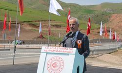 Bakan Uraloğlu müjdeyi verdi: Siirt'e tren geliyor