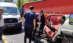 Erzurum'da korkunç kaza: Ölü ve yaralı var