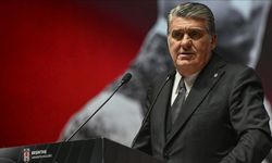 Beşiktaş'ta Serdal Adalı yeniden başkan seçildi
