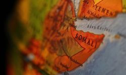 Somali'de askeri üsse bombalı intihar saldırısı: En az 10 ölü, 30 yaralı