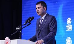 Bakan Kurum: Evine girmeyen tek bir depremzede kalmayacak