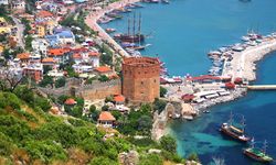 Antalya'da tüm zamanların turist sayısı rekoru bugün kırıldı!