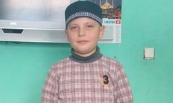Gölette boğulma tehlikesi geçiren çocuğu imam kurtardı