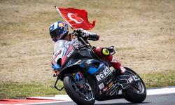 Toprak Razgatlıoğlu, 3'te 3 yaptı: Genel klasmanda lider