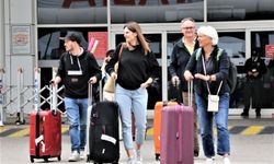 Antalya'da 102 binden fazla turistle temmuz rekoru kırıldı