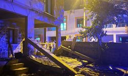 Balkon çöktü: 2’si çocuk 5 kişi yaralandı!