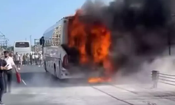 İstanbul'da otobüs yangını! Tramvay seferleri durduruldu