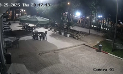 Antalya'ya gökten buz kütlesi düştü: O anlar kameraya yansıdı