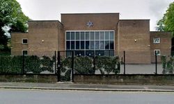 İngiltere'de sinagog'a saldırı 2 ölü