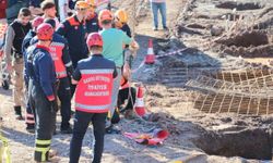 Sakarya'da kuyuya düşen işçi hayatını kaybetti