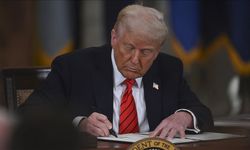 Trump, Venezuela'yı uyuşturucu listesinden çıkardı