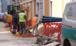 İzmir Alsancak'ta "bitmeyen altyapı çalışmaları" tepki çekiyor