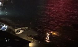 Sarıyer'de denize düşen otomobil kurtarıldı