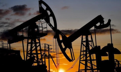 Brent petrol, savaşın başlamasından bu yana ilk kez 75 doların altına düştü