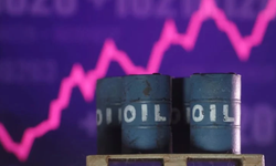 Brent petrolün varil fiyatı 80 doların altına indi