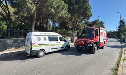 Üsküdar'da evin bahçesine düşen forkliftin sürücüsü öldü