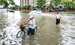 Çin'de Bavi Tayfunu nedeniyle 260 bin kişiye tahliye