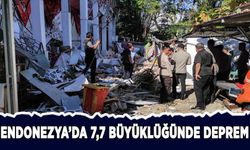 Endonezya'da 7,7 büyüklüğünde deprem