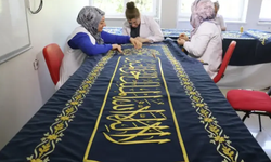 3'üncü Selim'in türbesinin örtüsü, Diyarbakır'da ilmek ilmek işleniyor