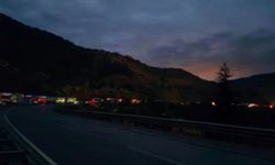 Sivas-Giresun yolunda heyelan: Ekipler harekete geçti