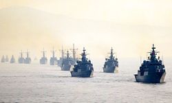 Türk donanması İzmit Körfezi'ni selamlayacak
