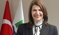 Foça Belediye Başkanı Saniye Bora Fıçı AK Parti'ye katıldı