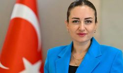 AK Parti’ye geçeceği iddia edilmişti! Büşra Özdemir’den açıklama geldi