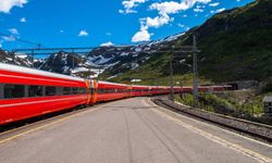 Norveç'te mobil ağ kesintisi acil çağrıları ve tren seferlerini aksattı