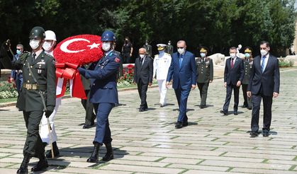 Cumhurbaşkanı Erdoğan ve Yüksek Askeri Şura üyeleri Anıtkabir'de