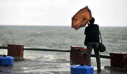 İstanbul Valiliği'nden kuvvetli poyraz ve fırtına uyarısı