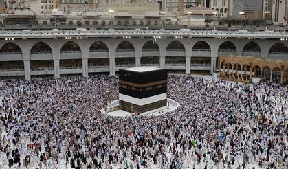 Kabe, ramazanın 25. gecesinde 1,5 milyonun üzerinde Müslüman'ı ağırladı