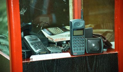 İlk cep telefonu şebekesi, 29 yıl önce hizmete girdi