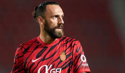 Fenerbahçe'ye transfer müjdesi: Vedat Muriqi imza için İstanbul'a geliyor