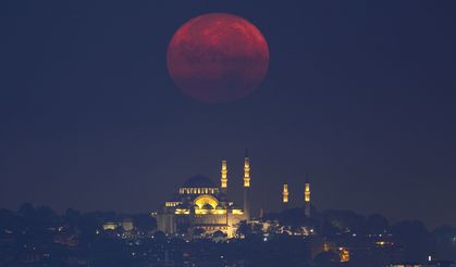 İstanbul'da Süper Ay manzaraları