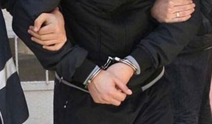Kırmızı bültenle aranan 2 zanlı İstanbul'da yakalandı