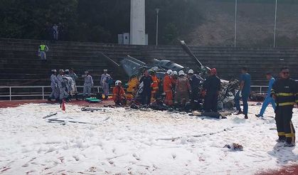 Malezya'da iki helikopter havada çarpıştı: 10 ölü