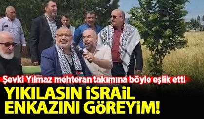 Şevki Yılmaz mehteran takımıyla 'Yıkılasın İsrail' ezgisini söyledi