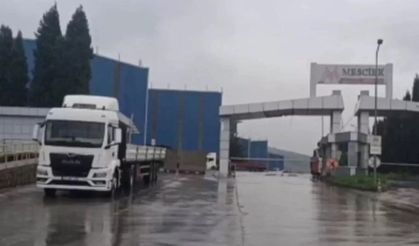 Demir çelik fabrikasında patlama: Yaralılar var