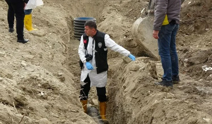 Burdur'da kanalizasyon kazısında insan kemikleri bulundu