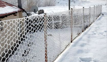 Muş'ta dondurucu soğuklar hayatı olumsuz etkiliyor